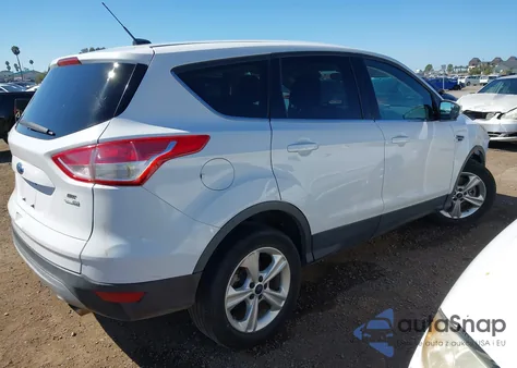 2015 Ford Escape Se z USA, uszkodzony, nr VIN 1FMCU9GX6FUC13427